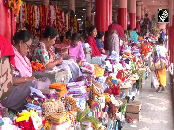 Frequent road blockades cripple economy and daily life in Manipur