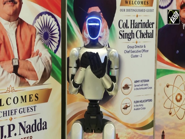 Experts decode future, flag challenge of Humanoid robots in healthcare & advances in robotic surgery