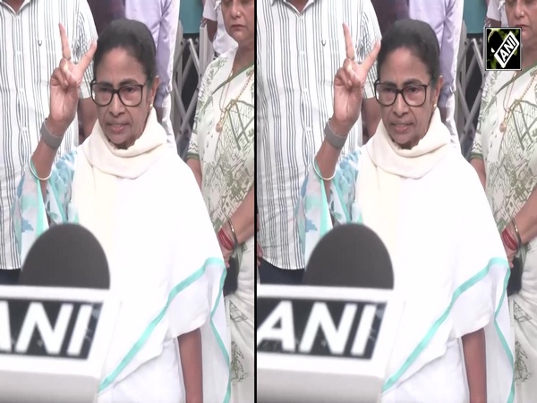 Outside visuals from ‘outgoing’ CM Mamata’s residence as she refused to step down after poll results