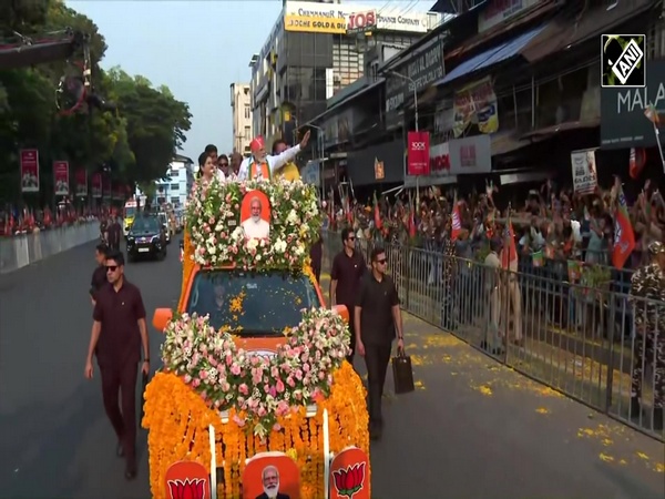 PM Modi holds mega roadshow in Thrissur ahead of Kerala Polls