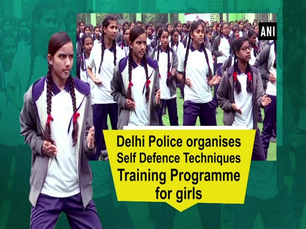 Delhi police organises Self Defence Techniques Training Programme for girls