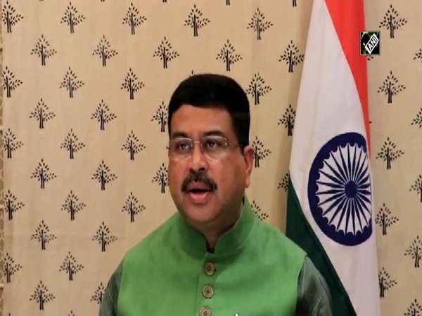 Govt working towards making gas available at affordable price: Dharmendra Pradhan