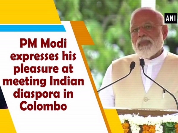 PM Modi expresses his pleasure at meeting Indian diaspora in Colombo