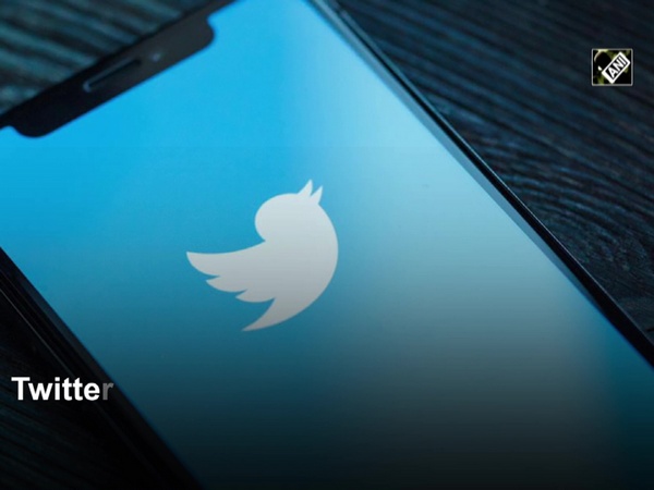 Twitter rolls out 'voice' tweet for iOS
