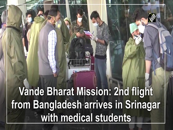 Vande Bharat Mission: 2nd flight from Bangladesh arrives in Srinagar with medical students