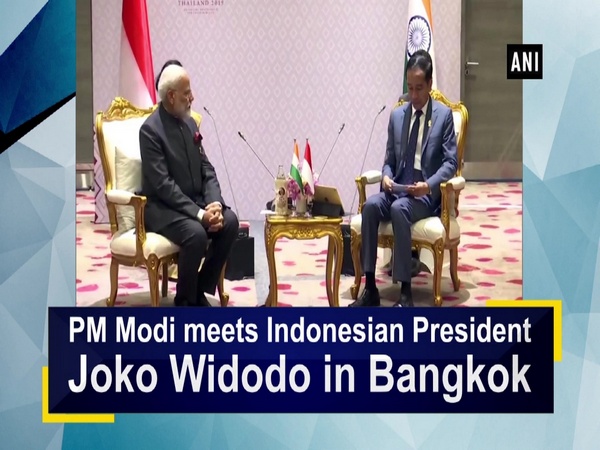 PM Modi meets Indonesian President Joko Widodo in Bangkok