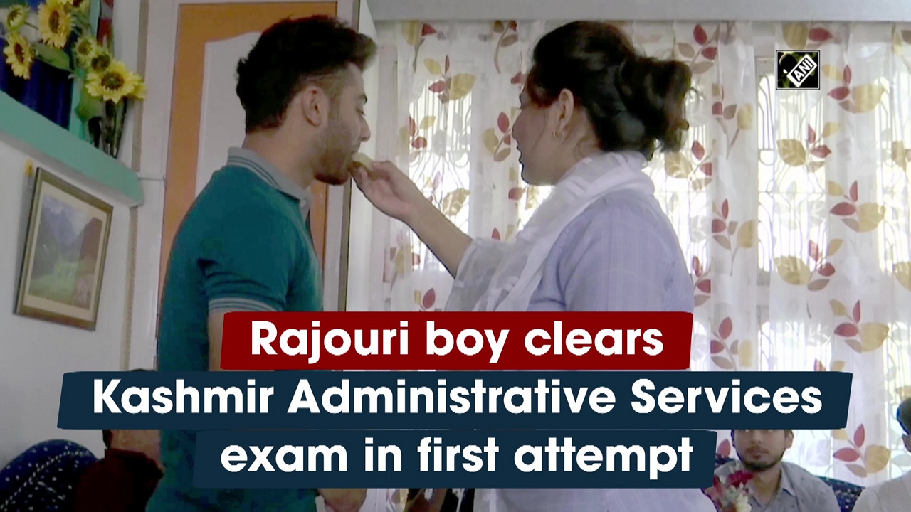 Rajouri boy clears Kashmir Administrative Services exam in first attempt